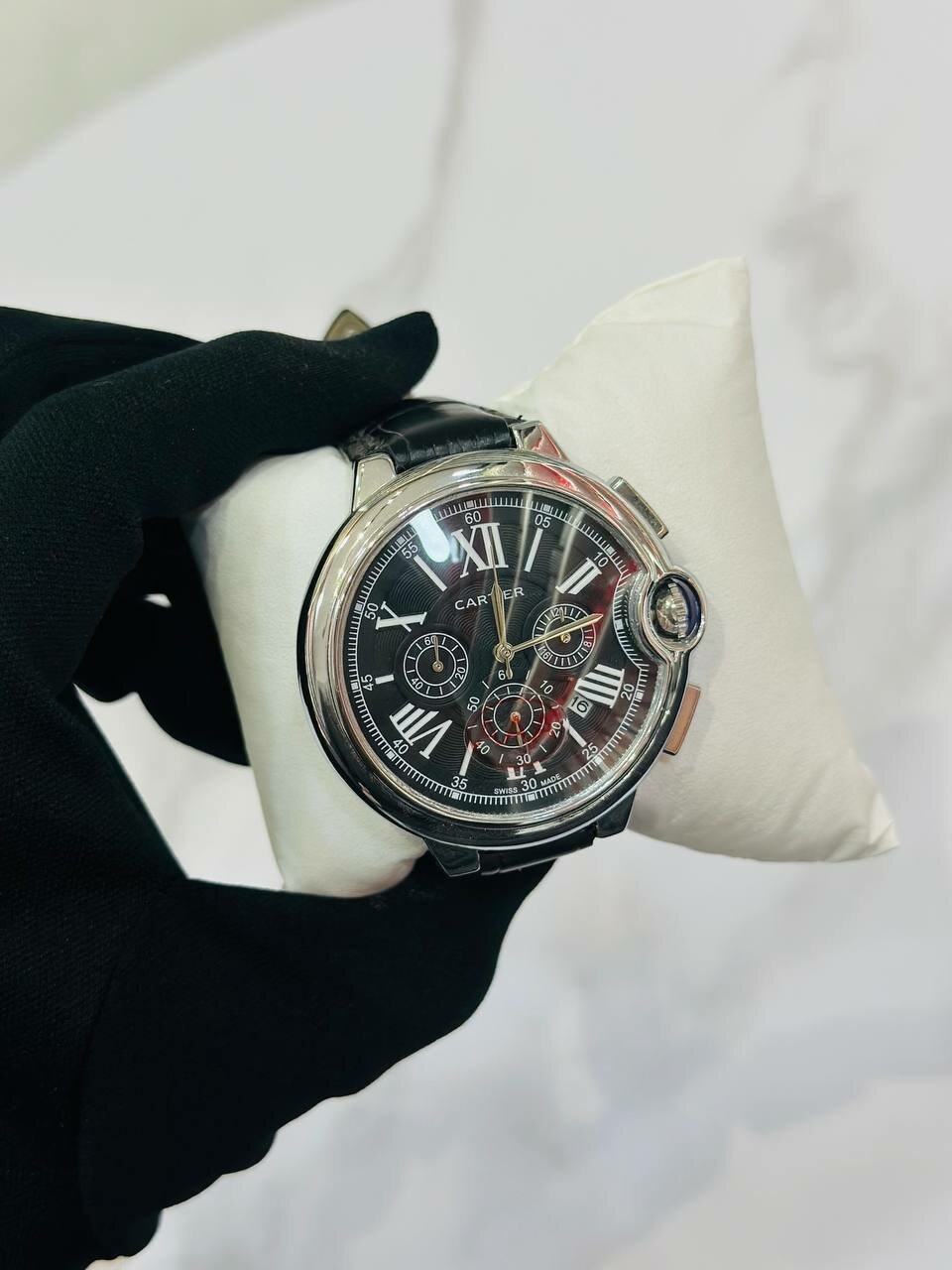 Наручные часы Cartier, черный — фото 1