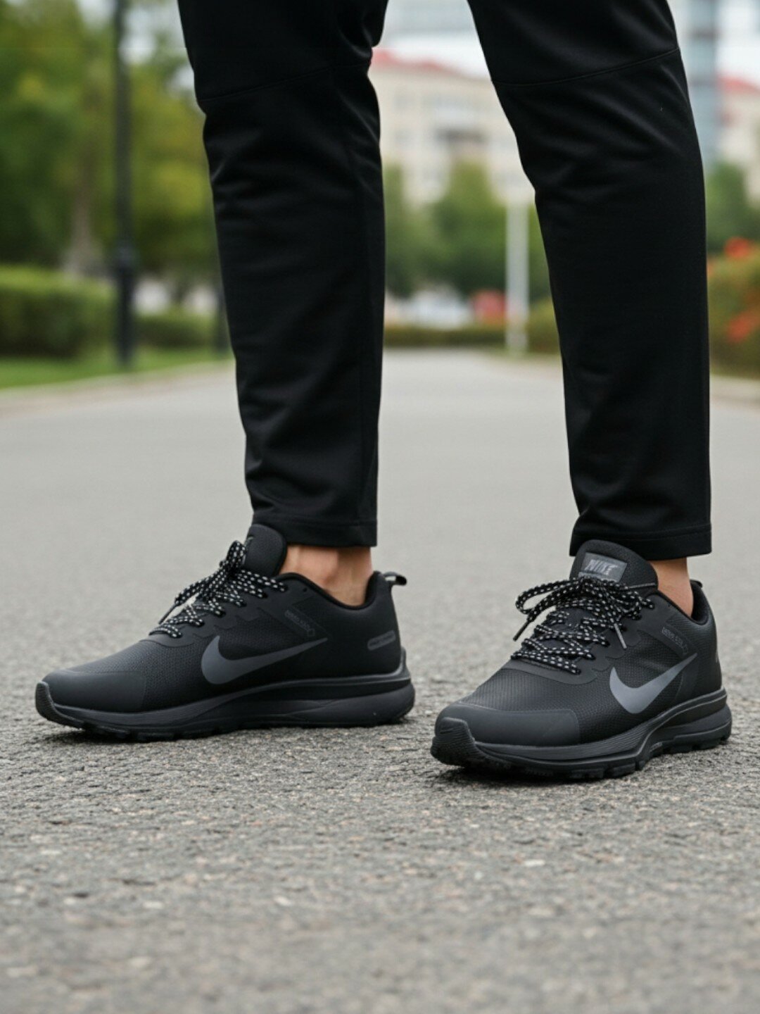 Кроссовки , размер 40, черный 2