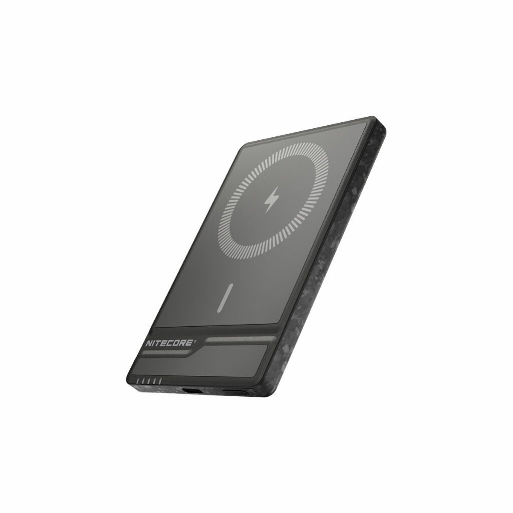 NITECORE NW5000 MAGNETIC POWER BANK, емкостью: 5000 мАч (19,25 Вт/ч), из углеродного волокна поддерживает беспроводную зарядку Qi 15 Вт и проводную зарядку QC/PD 20 Вт,