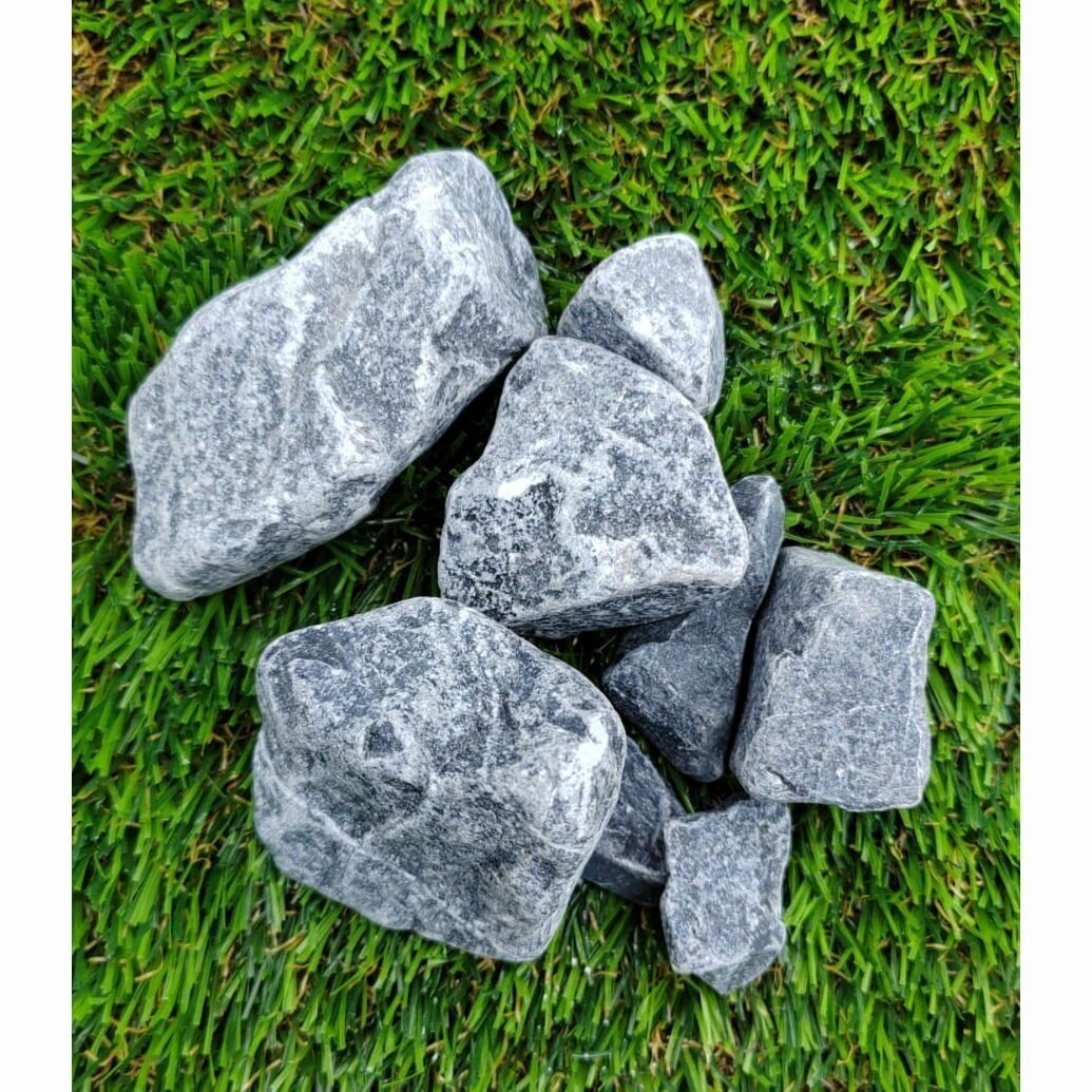 Камень ландшафтный мрамор черный Доломит, фракция 20-40 мм 10 кг (319N). Декоративный грунт, натуральный камень