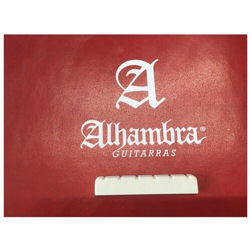 Alhambra 9.646 Порожек верхний для классической гитары