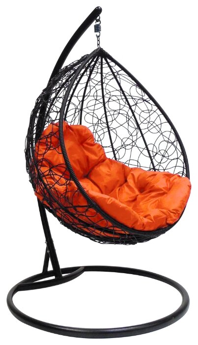 Черное подвесное кресло "капля ротанг", с оранжевой подушкой - фотография № 2