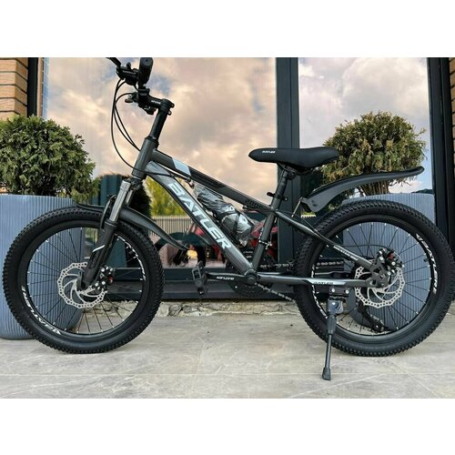 Велосипед детский Batler колёса 20 дюймов Рама 115 Для детей и подростков черный 1820000₽