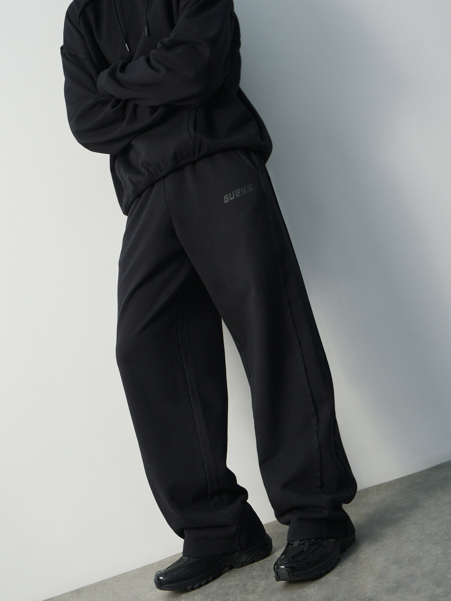 Брюки GUESS LASI, размер M, черный — фото 1