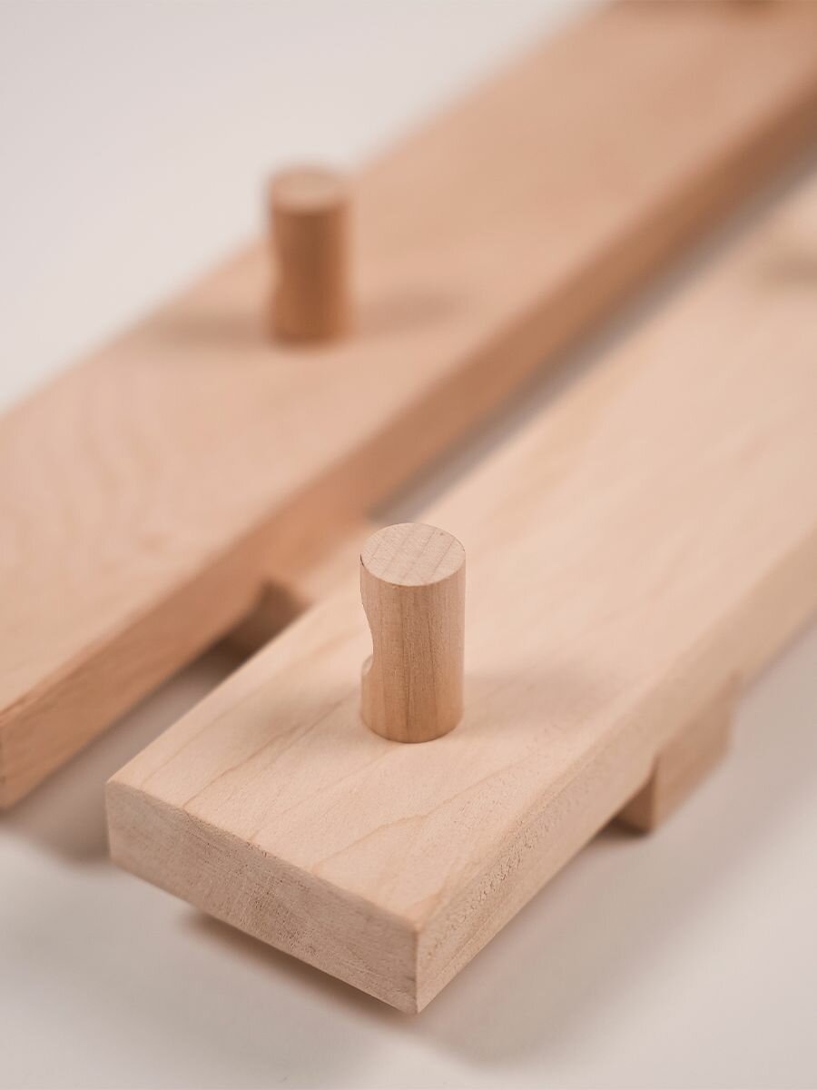 Вешалка настенная Левада Д5, ольха, 2 ряда — фото 1