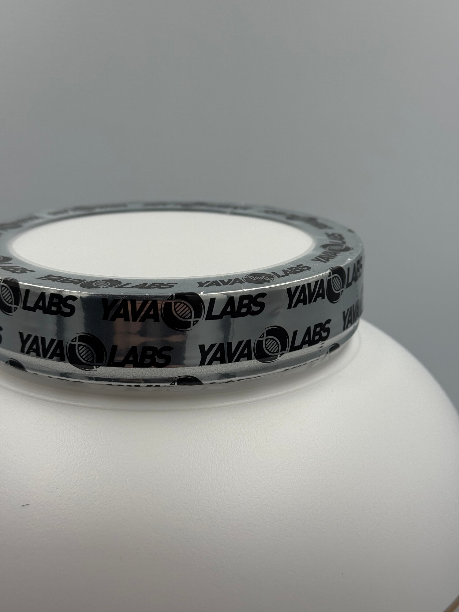 Yava Labs Whey 2kg raspberry ice cream протеин ява лабс шоколад ириска для мышц — фото 1