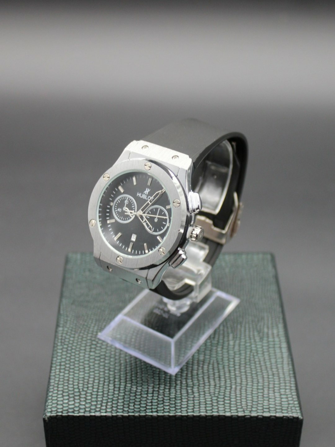 Наручные часы Hublot, черный — фото 1
