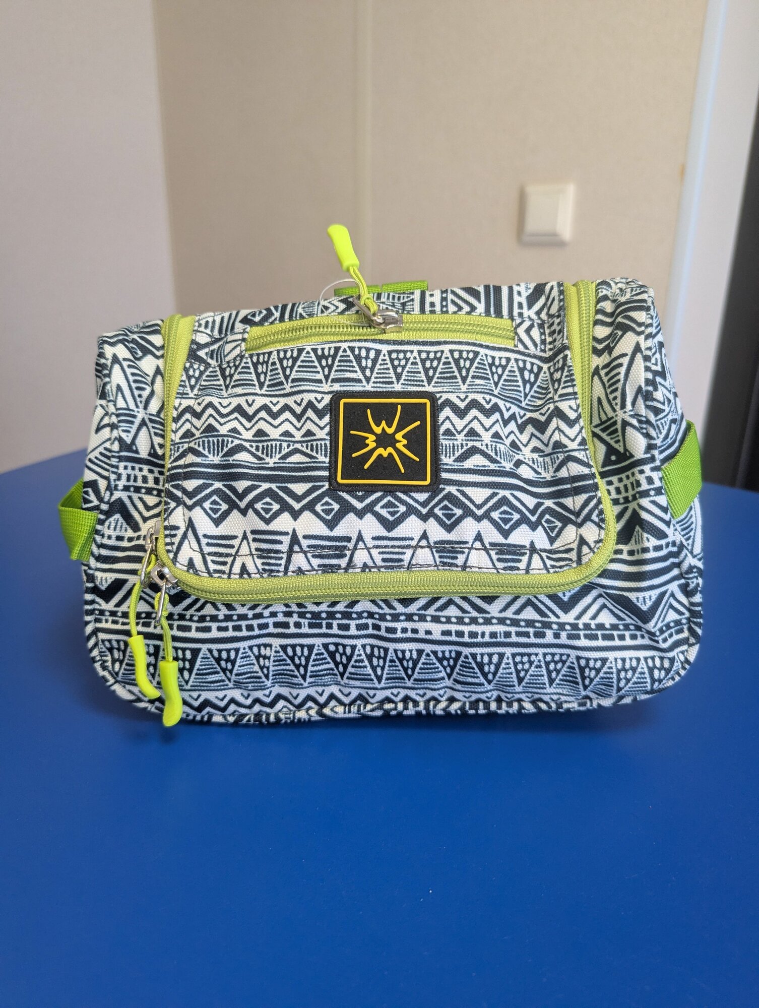 Дорожный органайзер