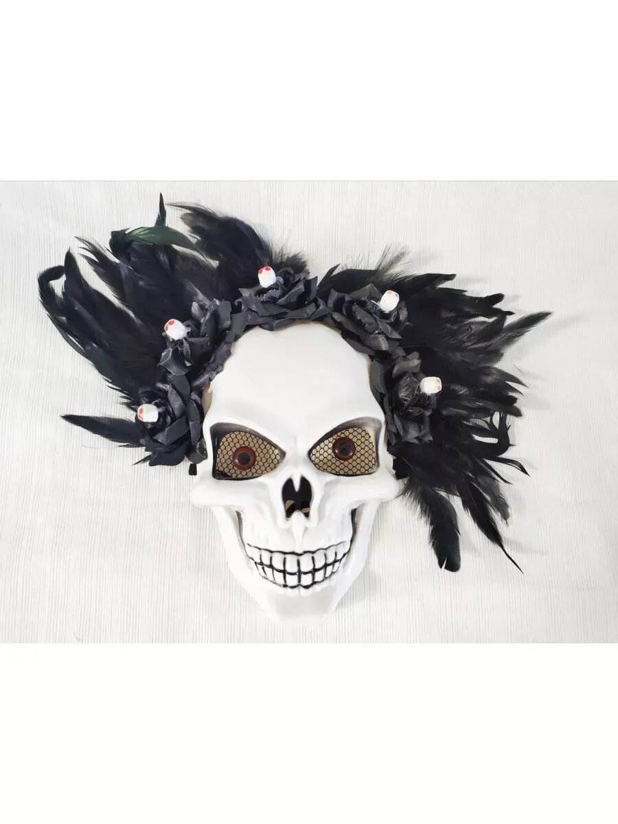 Маска Сфера "Череп", с перьями, пластик, белая, черная, универсальная, 25x30x7 см