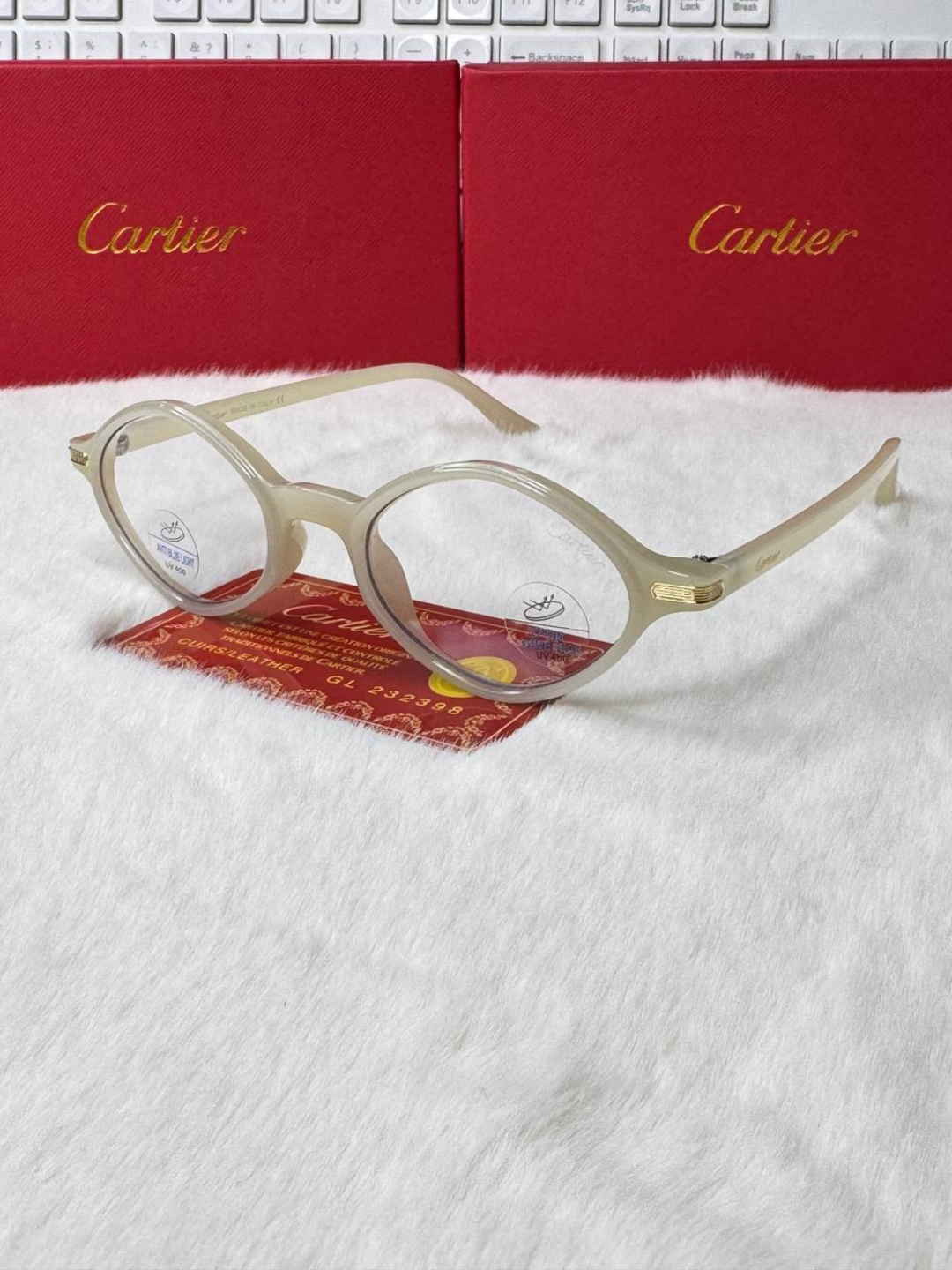 Солнцезащитные очки