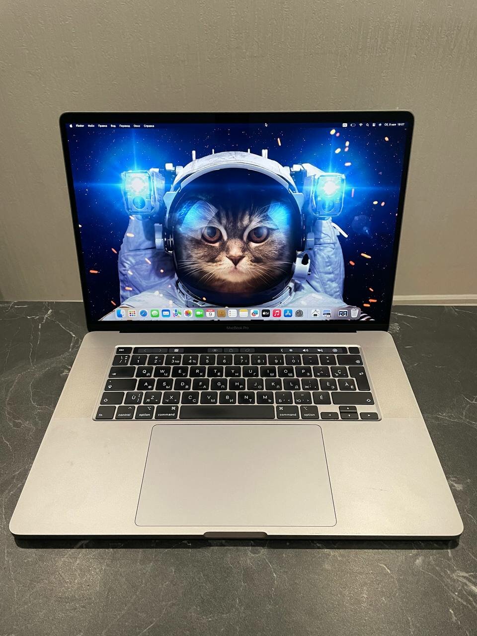 Macbook i9) 1TB, 16GB, 16インチ, Pro（2019, MacBook pro Яндекс на цене низкой по купить — 1tb 16gb i9 2019 16 MacBook本体