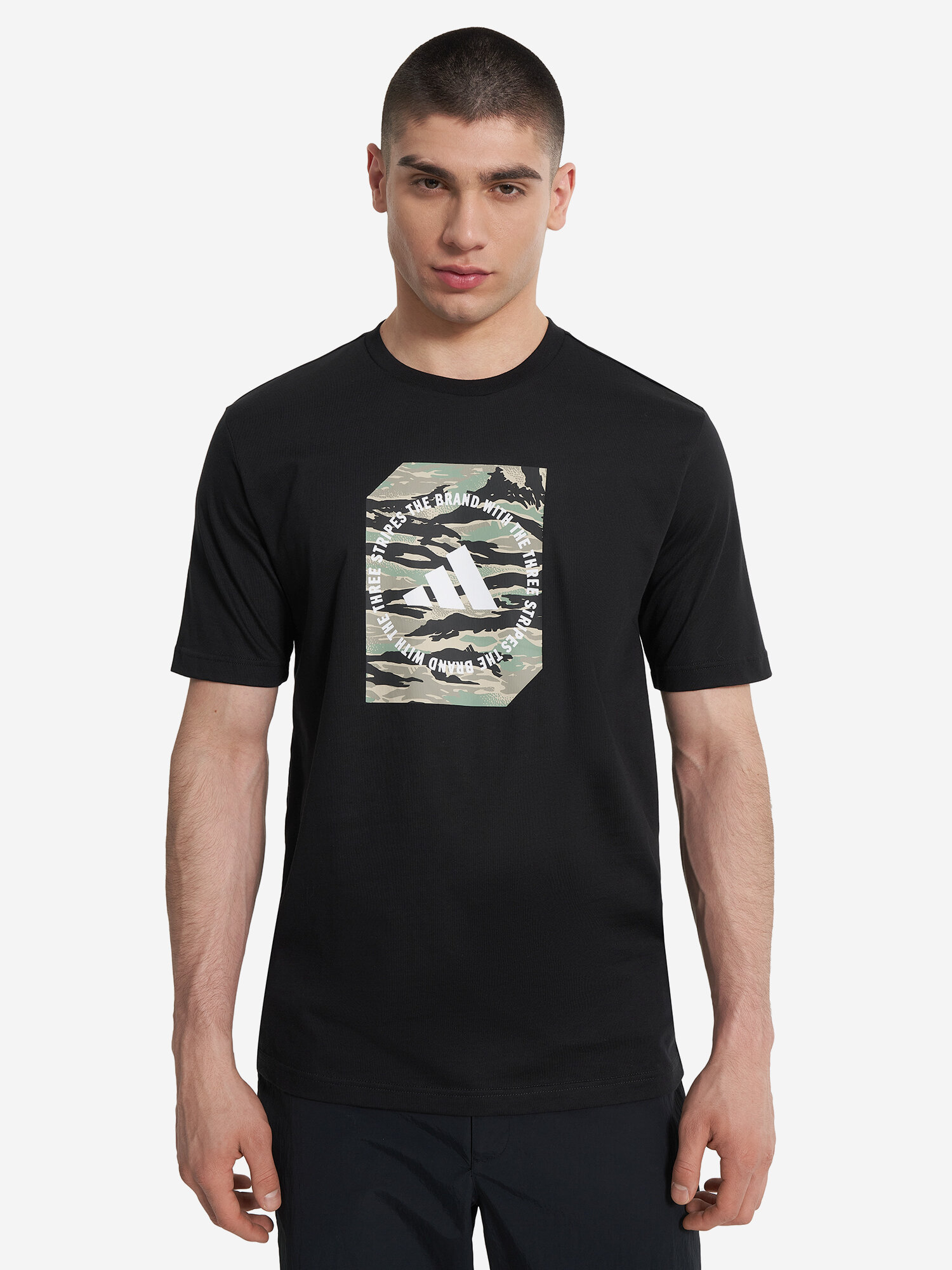 Футболка adidas, размер M, черный — фото 1