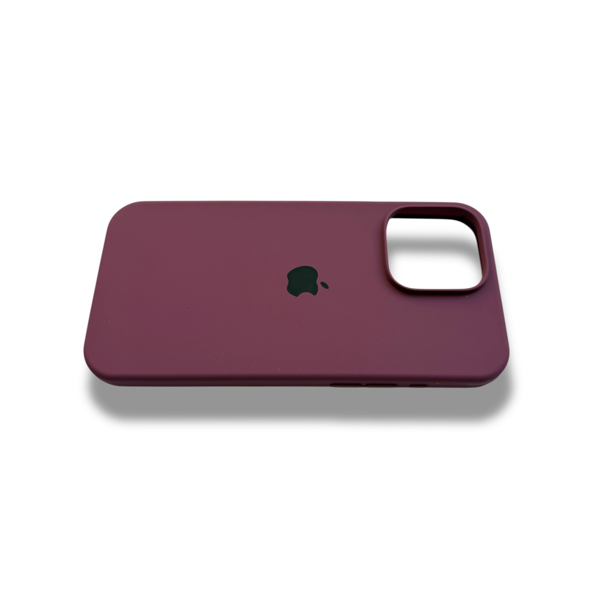 Силиконовый чехол с бархатной подкладкой для iPhone 13 Pro Max – премиум защита — фото 1