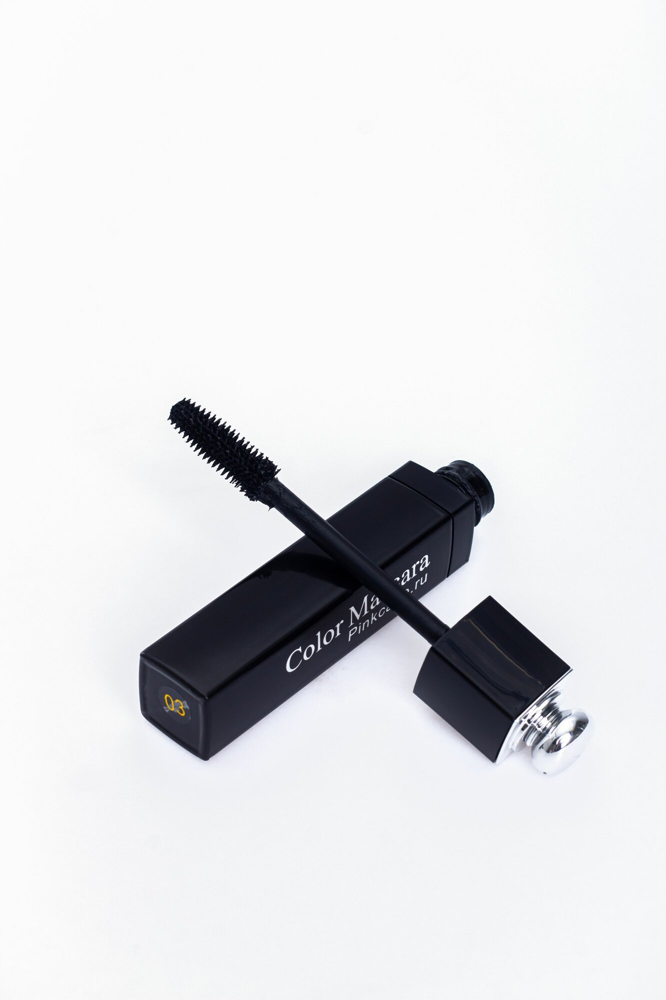 Тушь для ресниц черная — фото 1