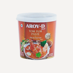 Изображение товара Паста Aroy-D Том Ям с кисло-острым вкусом для приготовления соусов и супов 1 кг, Таиланд