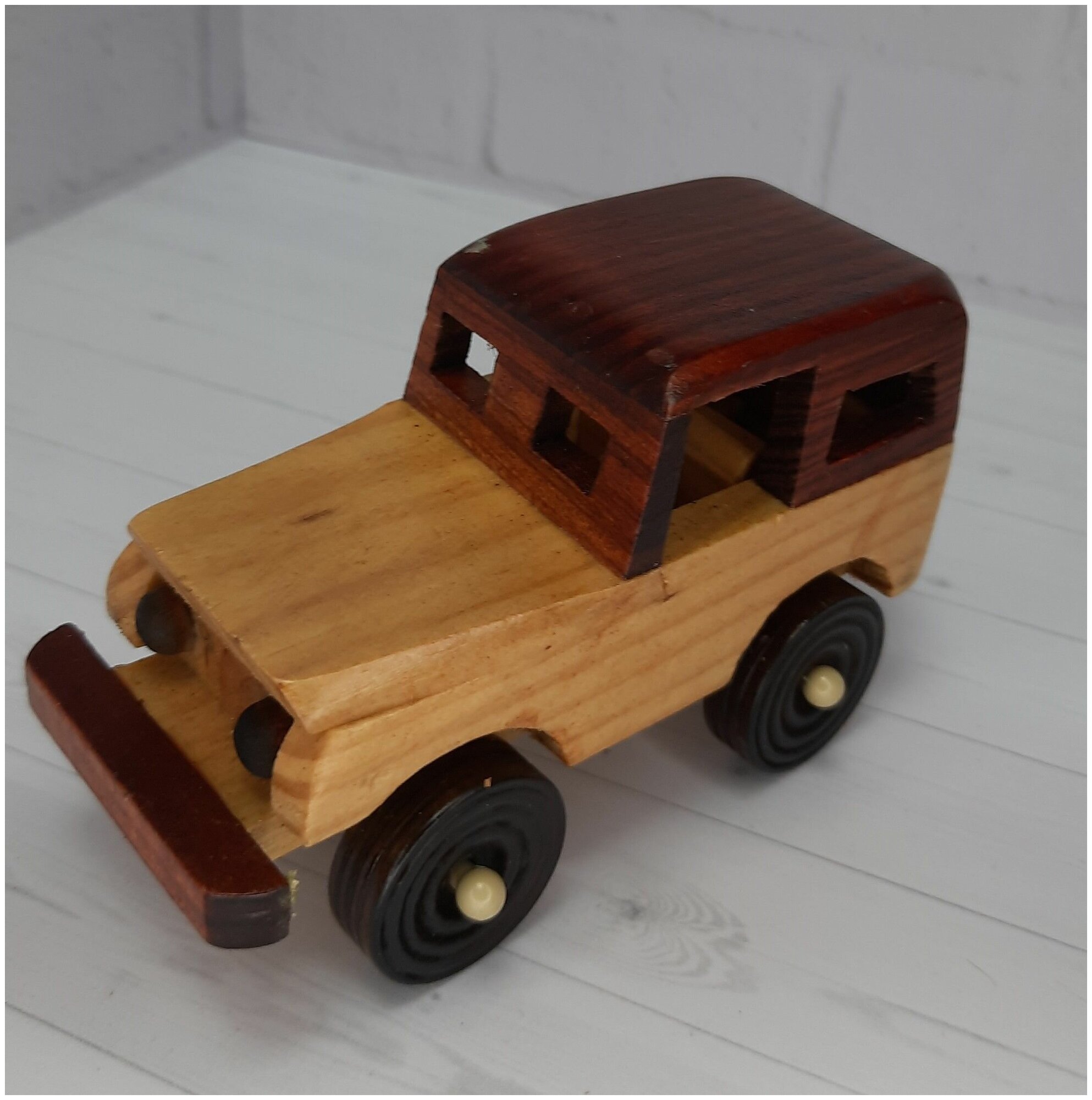 Деревянная машинка УАЗ для мальчиков