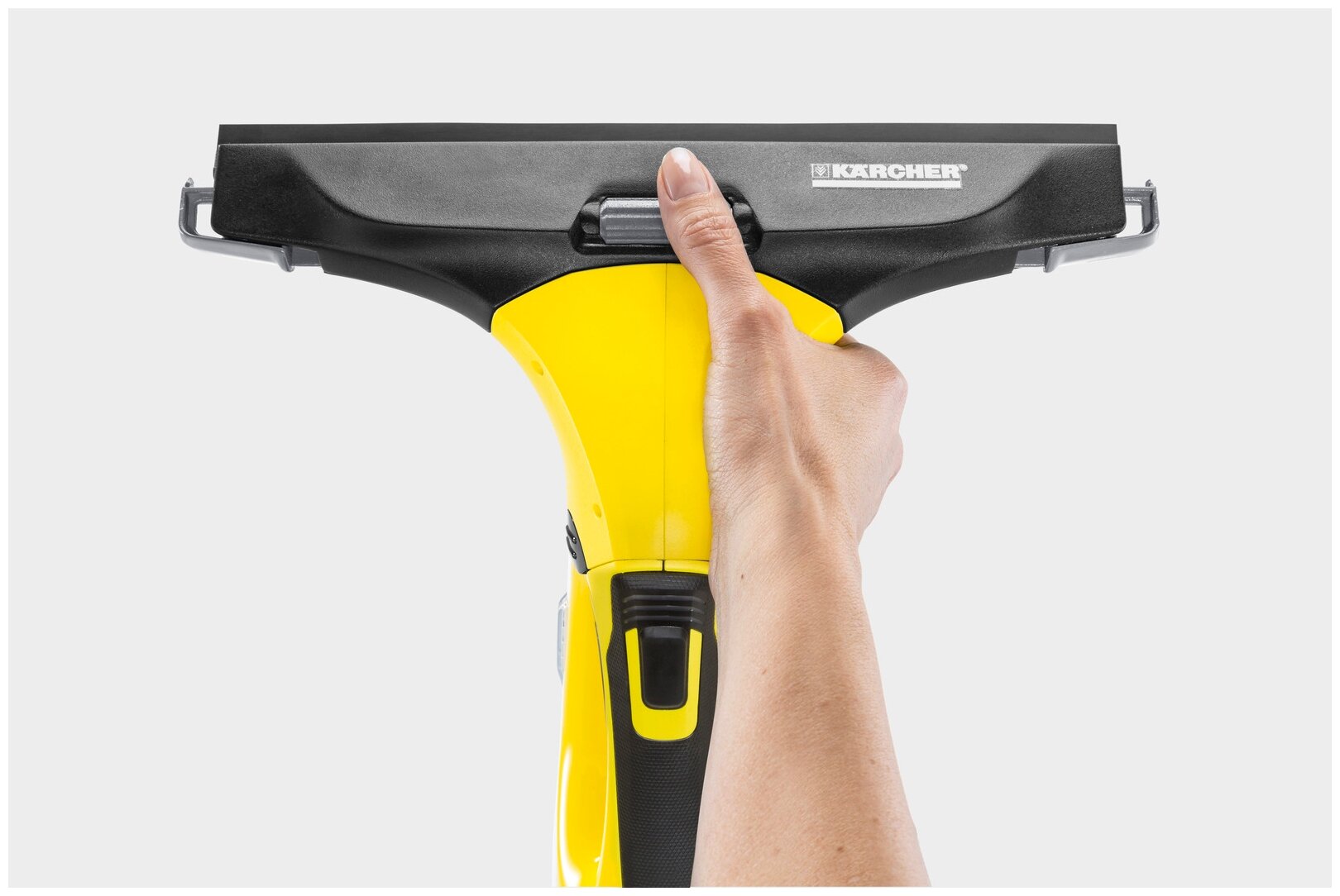 Стеклоочиститель KARCHER WV 5 PLUS FRAME EDITION - фотография № 8