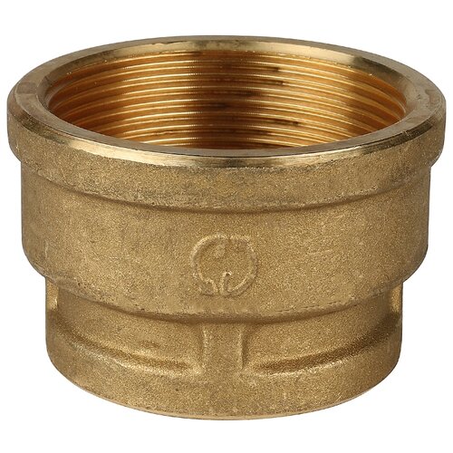 фото Фитинг резьба муфта stout