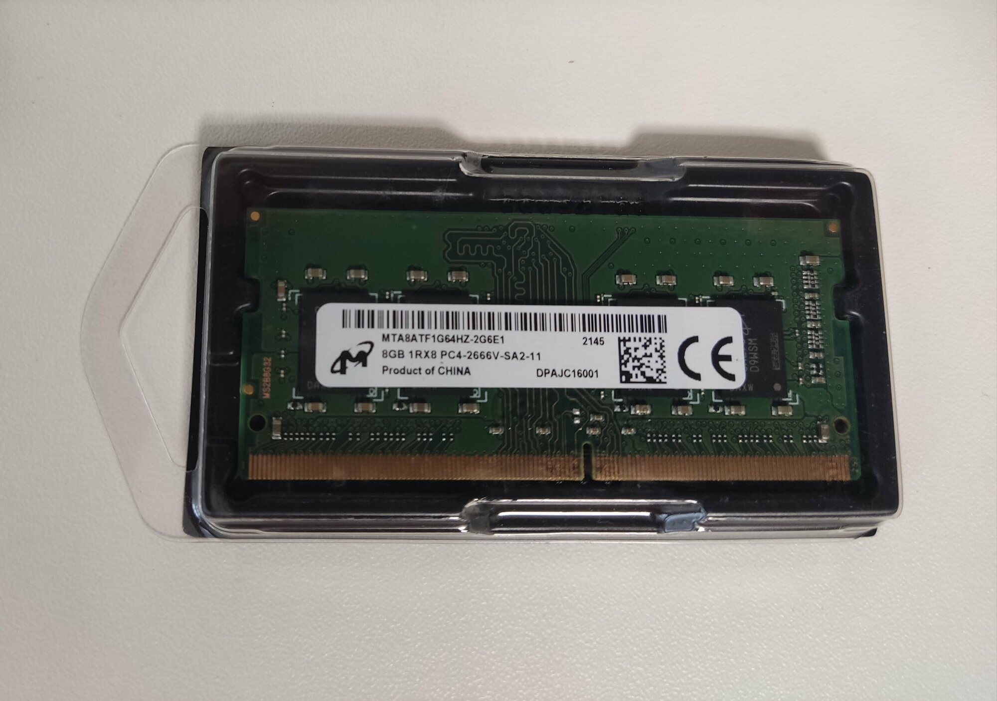 Оперативная память Micron Notebook DDR4 1x8Gb 2666MHz, MTA8ATF1G64HZ-2G6E1