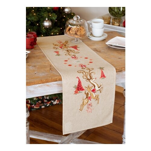 фото Дорожка скачущие олени набор для вышивания vervaco