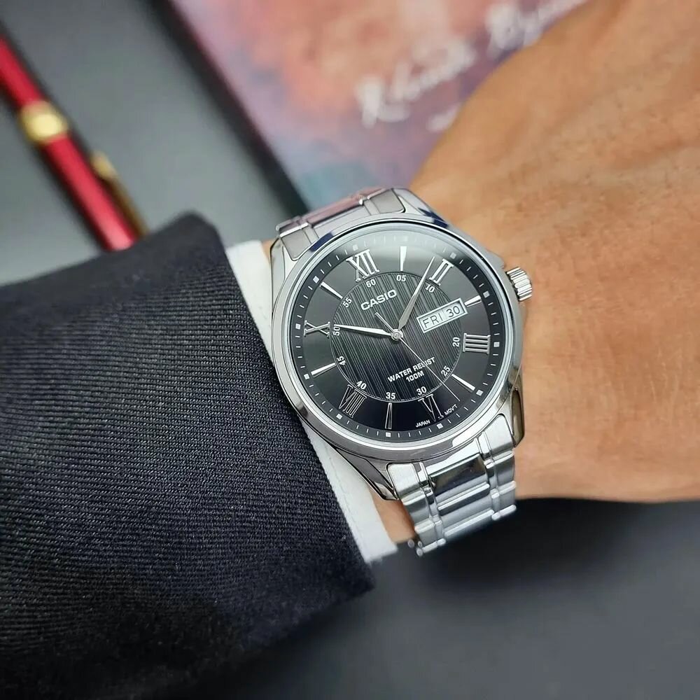 Наручные часы CASIO, серебряный, черный — фото 1