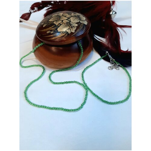 фото Комплект бижутерии: браслет, чокер, шпинель, размер браслета 17 см., размер колье/цепочки 39 см., зеленый без бренда