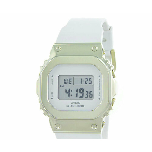 фото Наручные часы casio, золотой
