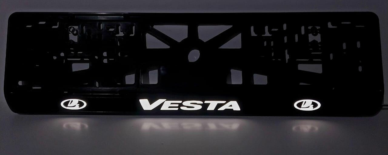 Рамка номера со светодиодной LED подсветкой с логотипом для автомобиля LADA VESTA тюнинг авто рамка гос номер 1 шт 12 В