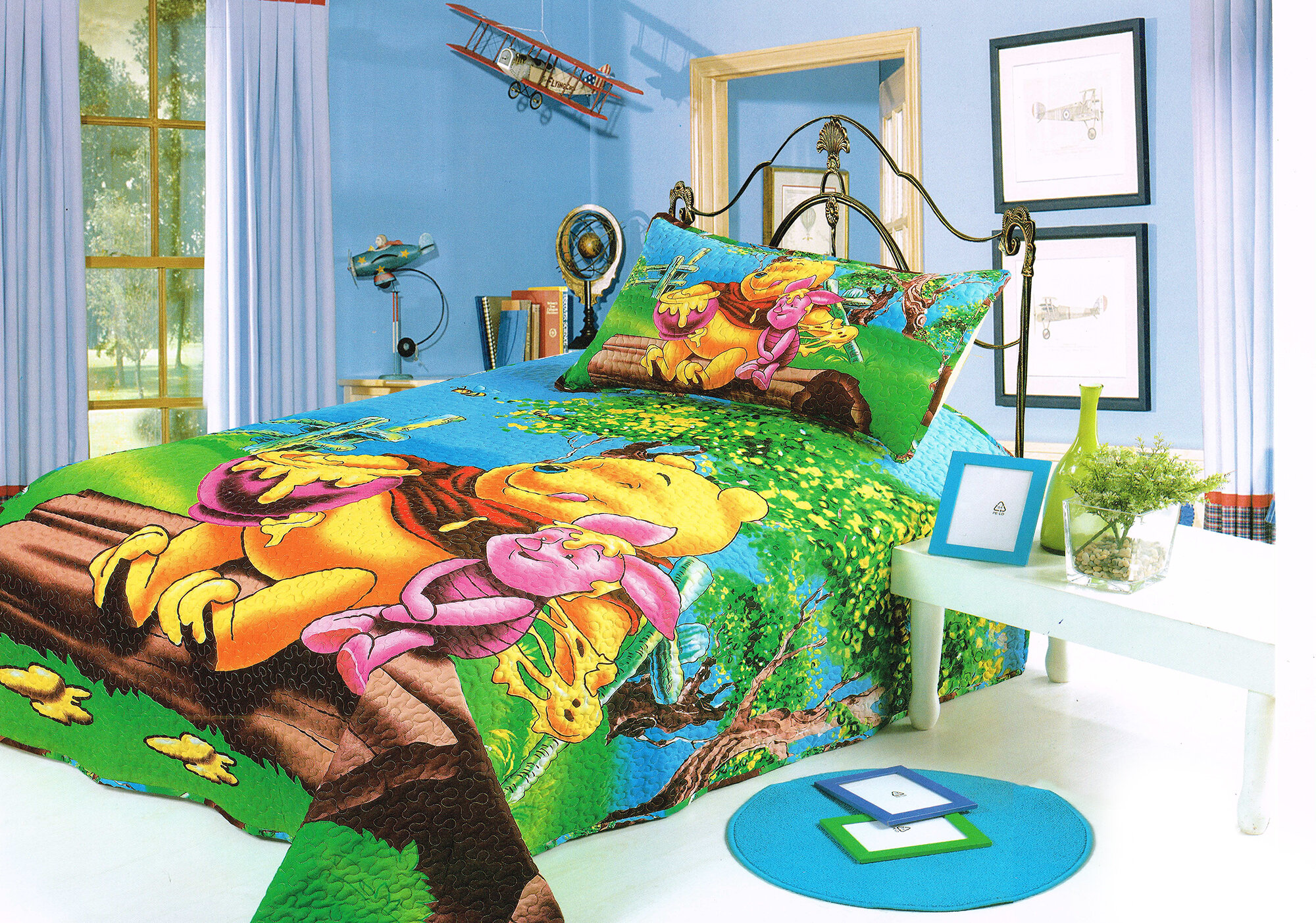 фото Покрывало полутороспальное сатин детское с декоративной наволочкой