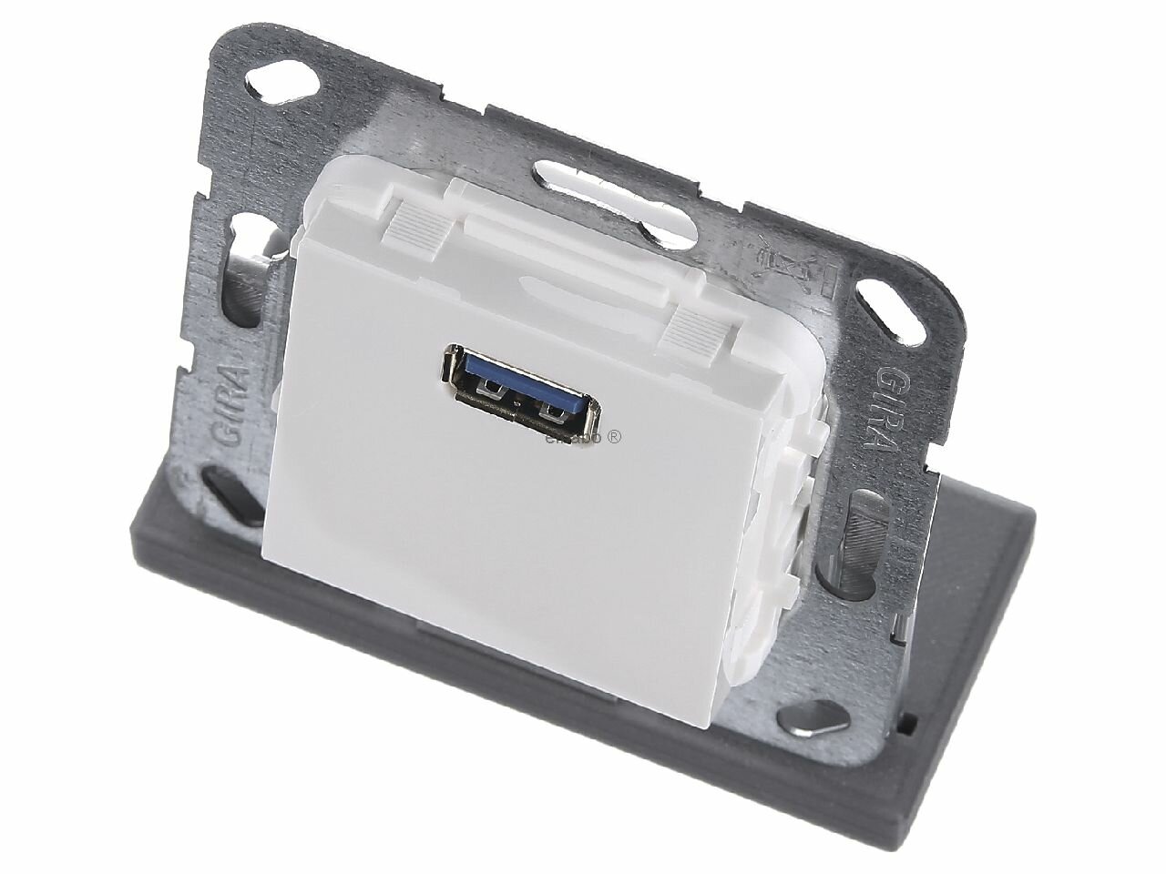 System55 568203 Розетка USB (USB, под рамку, скрытая установка, белая глянцевая) Gira - фото №8
