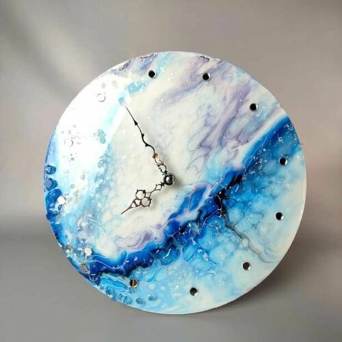 Часы Голубые из эпоксидной смолы 4363₽