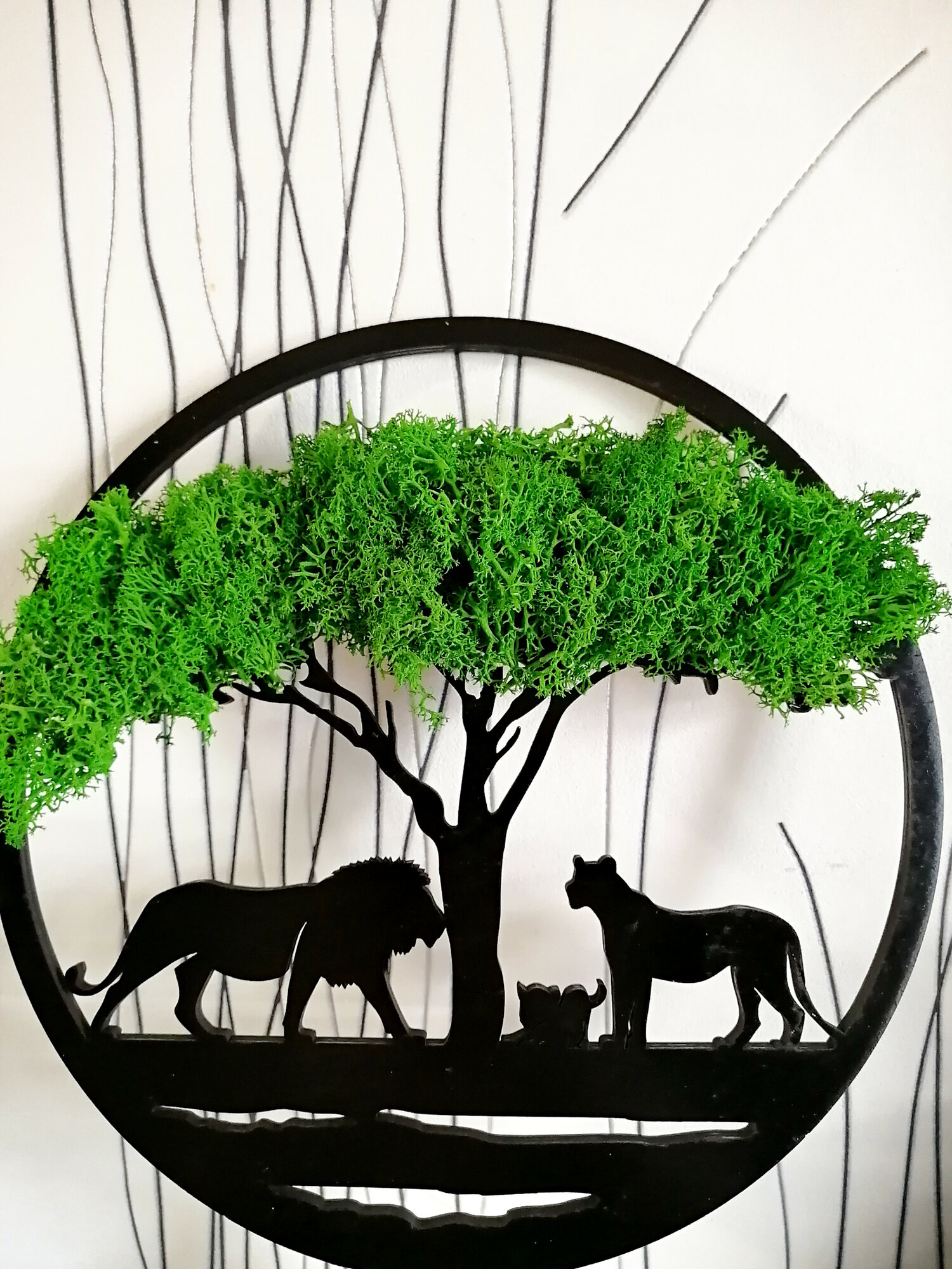 Картина панно дерево декоративное мох стабилизированный Leyaa для декора дома и интерьера диаметр 25 см