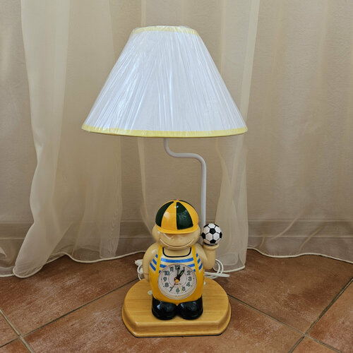 Детский светильник настольная лампа часы будильник Футболист Orion LA 4K/1014