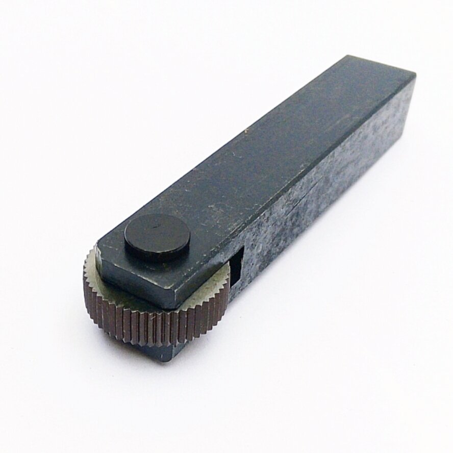 Державка ( накатка ) 20 х 18 для накатки прямых рифлений с шагом 1,6 мм