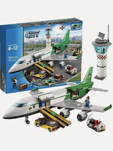 Изображение товара Конструктор Грузовой Терминал Аэропорта 658 дет С2022