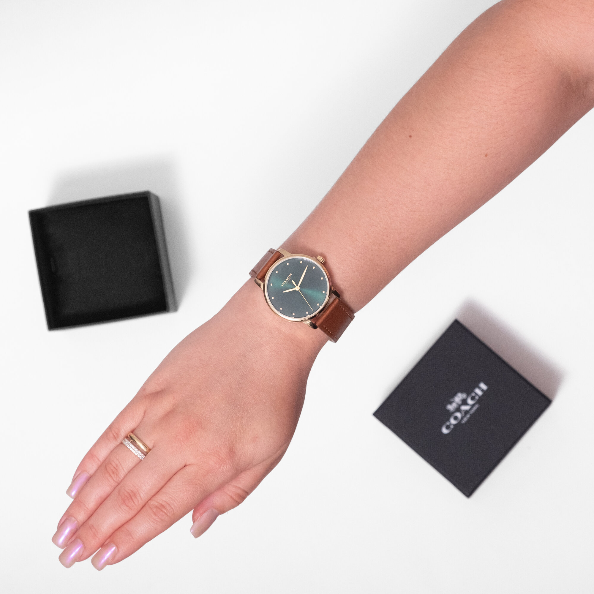 Наручные часы Coach, коричневый/зеленый — фото 1