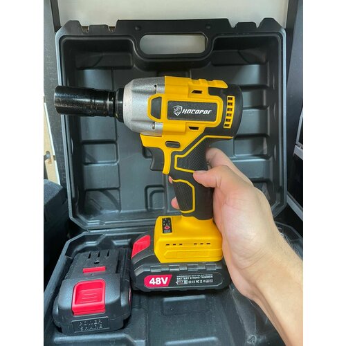 Аккумуляторный гайковерт с двумя аккумуляторами в кейсе 550000₽