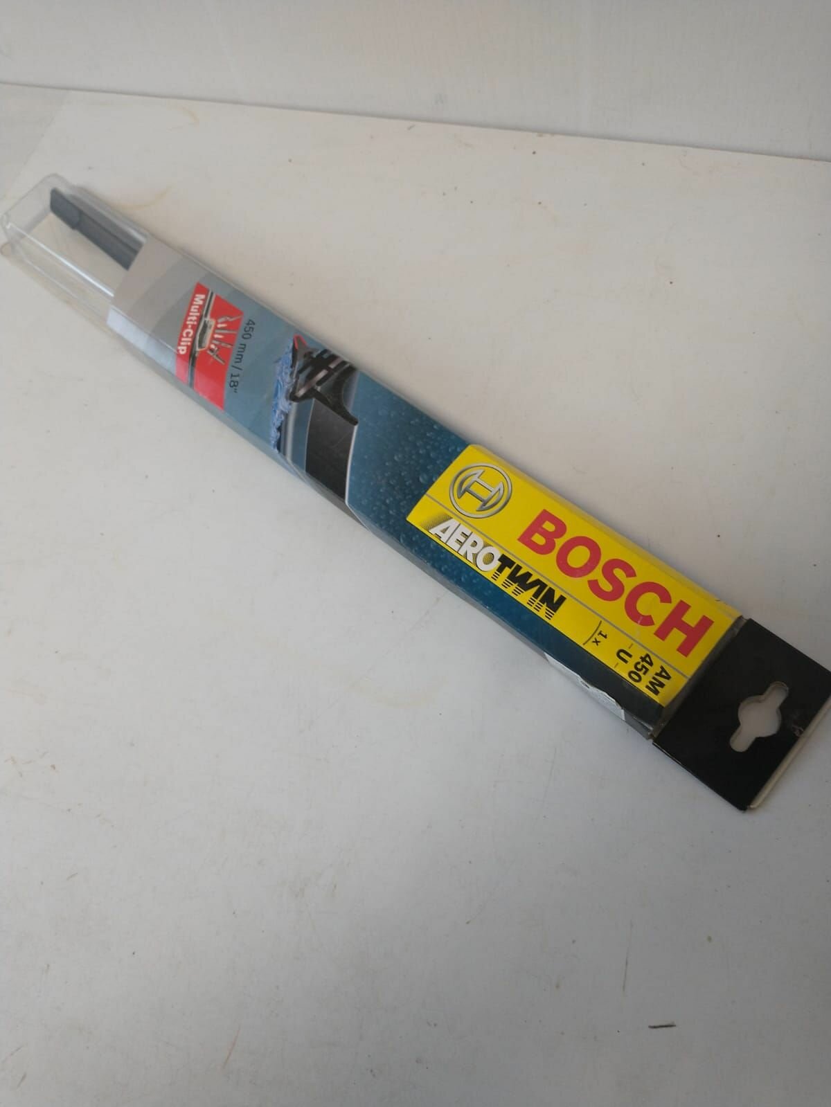 Щетка стекл. Bosch Aerotwin Multi-clip (450мм) 3397008579