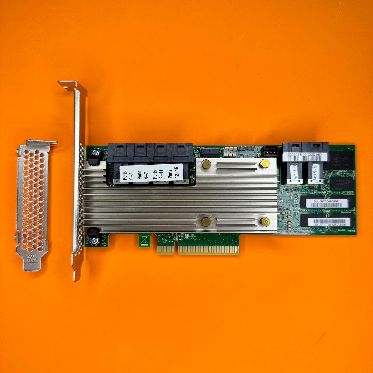 Контроллер RAID LSI 9480-8i8e 4GB / Broadcom SAS3516