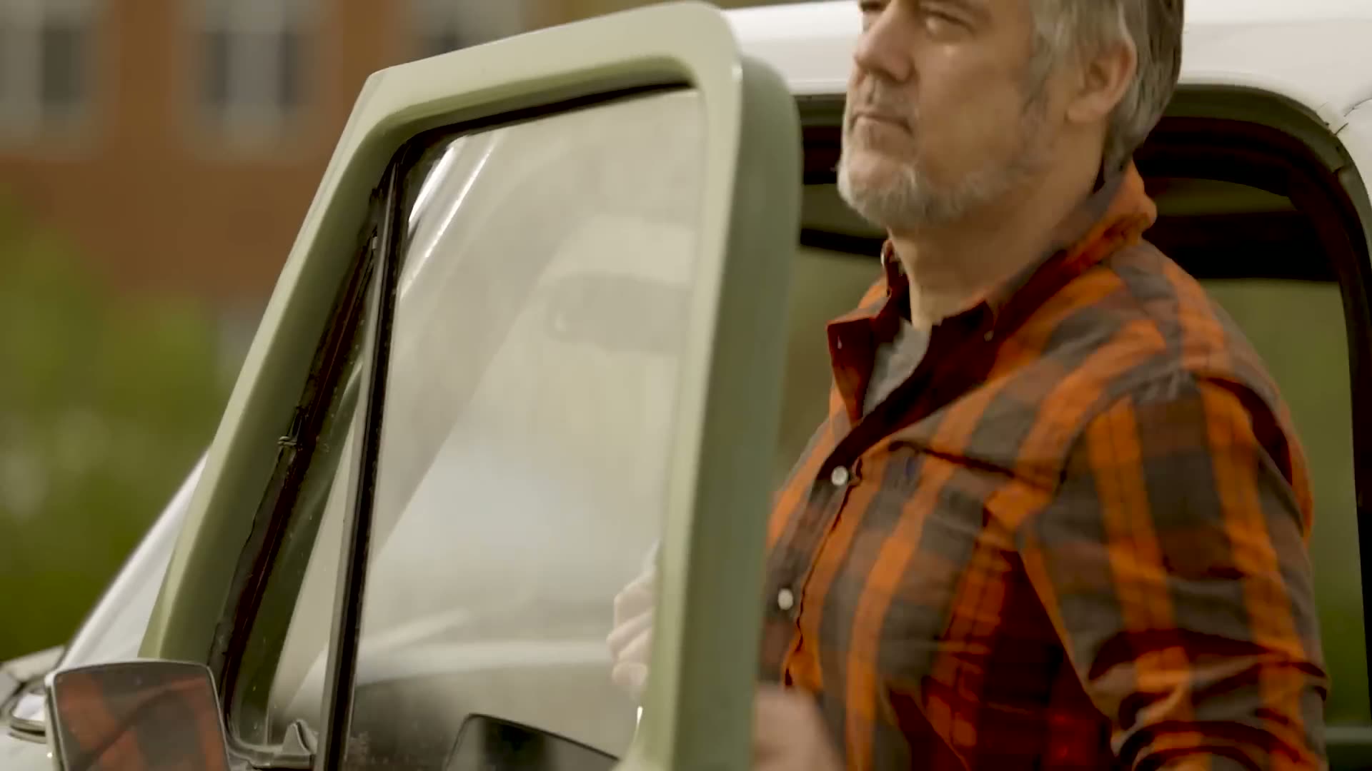 Swanson Биотин 5000 мкг для укрепления волос и улучшения кожи, 30 капсул — фото 1