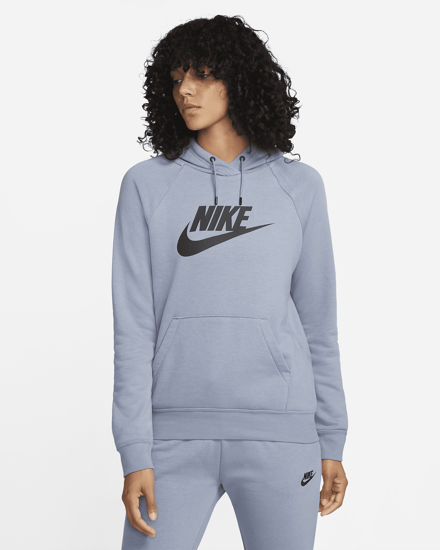 Худи спортивное NIKE Sportswear Essential