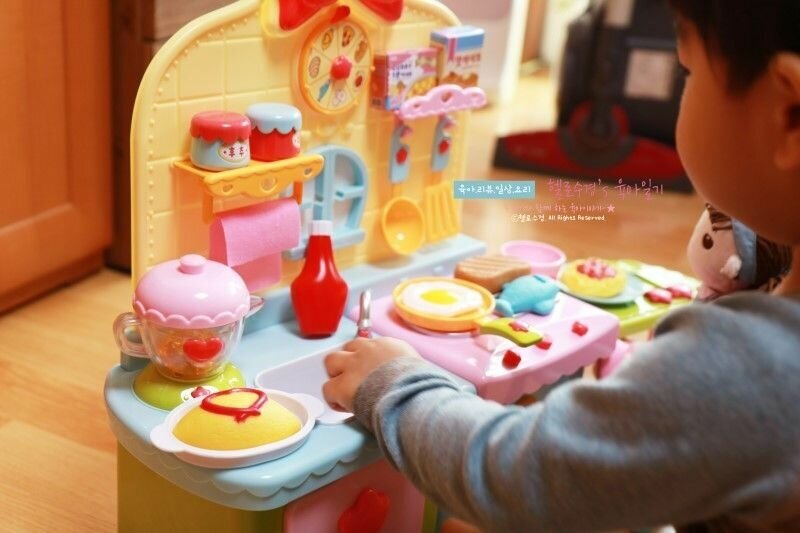 Игровой набор Кухня с куклой Dalimi - фото №7