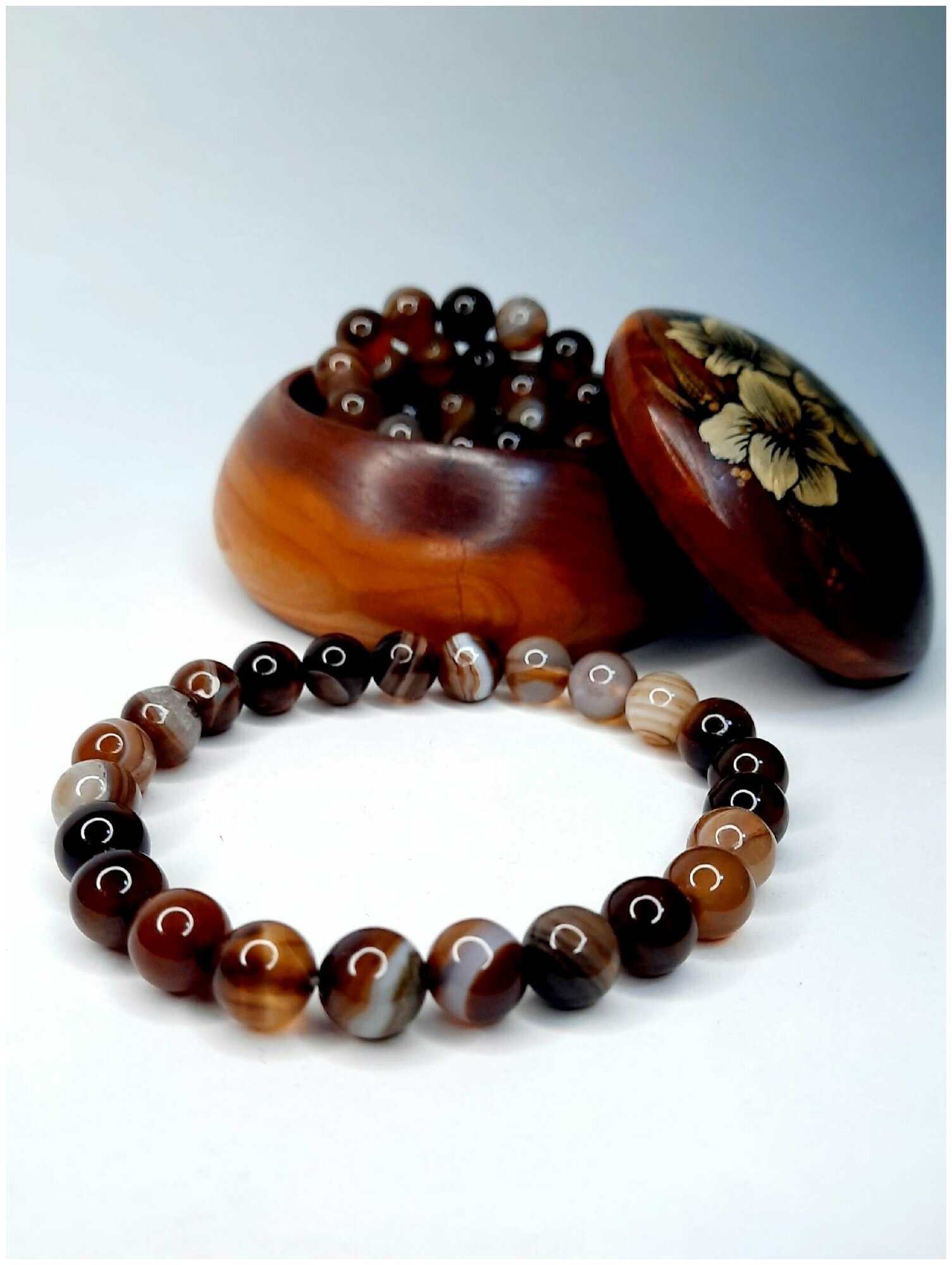 Жесткий браслет  агат  1 шт   размер 18 см  коричневый