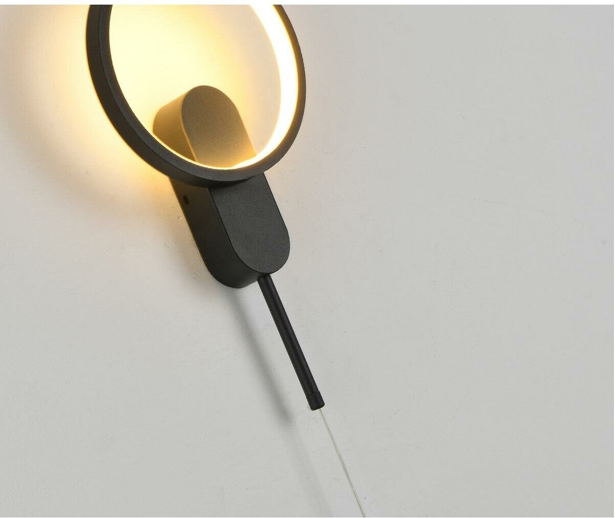 Светильник Kink Light  Адис   LED  IP20  мощность 17 Вт  черный