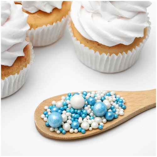 голубой, белый