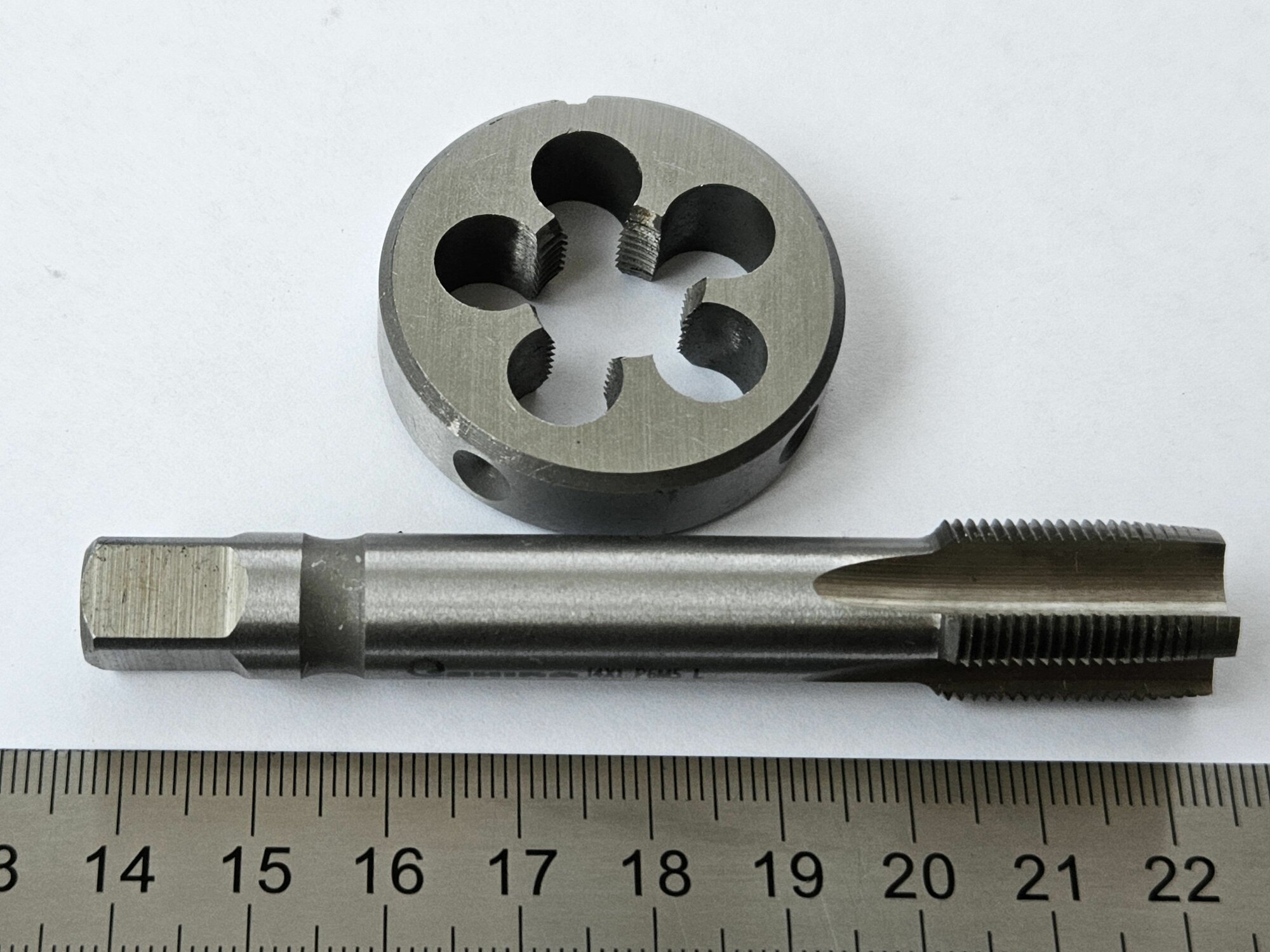 Метчик и плашка М14х1 левые — фото 1