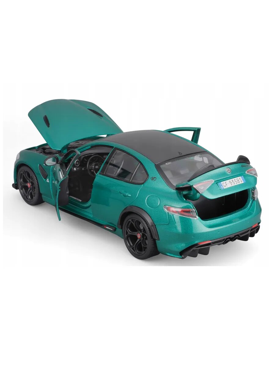 Машинка металл 1:18 Alfa Romeo Giulia GTA — фото 1