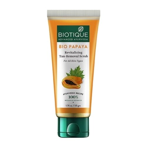 Biotique скраб для лица Bio Papaya Revitalizing Tan-Removal Scrub, 50 мл, 50 г крем для лица a t fox средство восстанавливающее для лица teacell