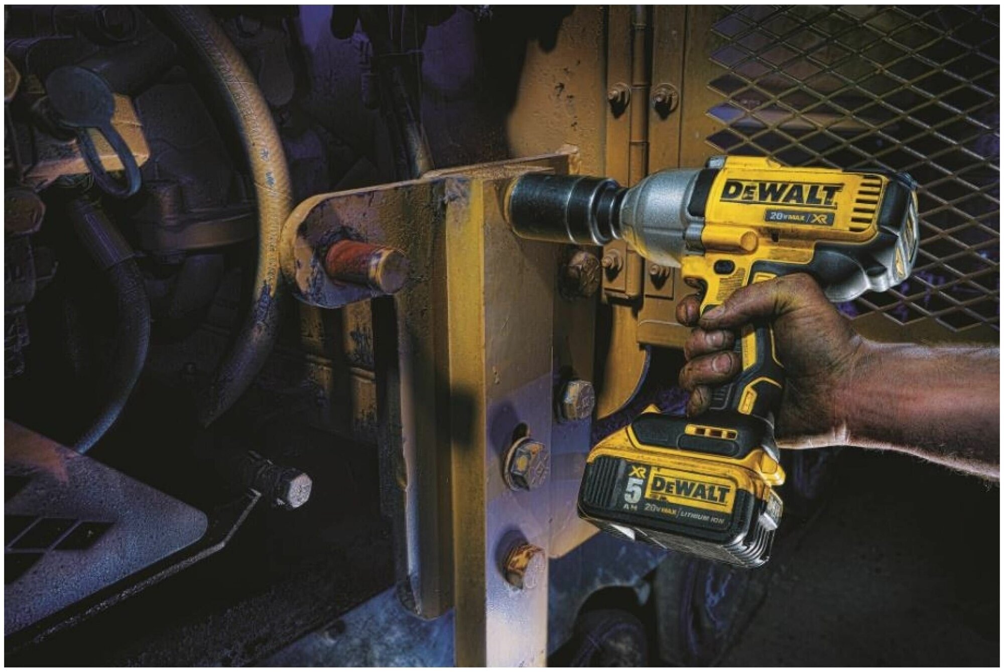 Гайковерт DeWalt DCF899M2 - фотография № 6