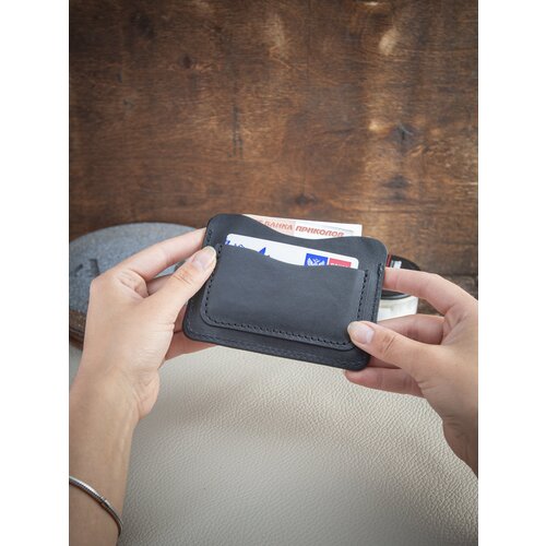 Визитница SAFFA, натуральная кожа, 3 кармана для карт, 6 визиток, черный